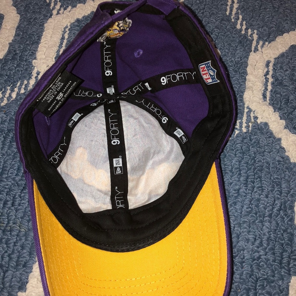 hat - Picture 4 of 4